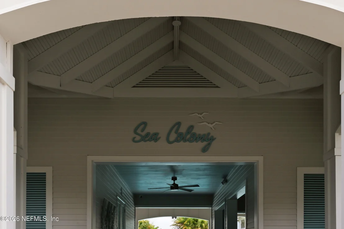 Photo of 688 OCEAN PALM Way