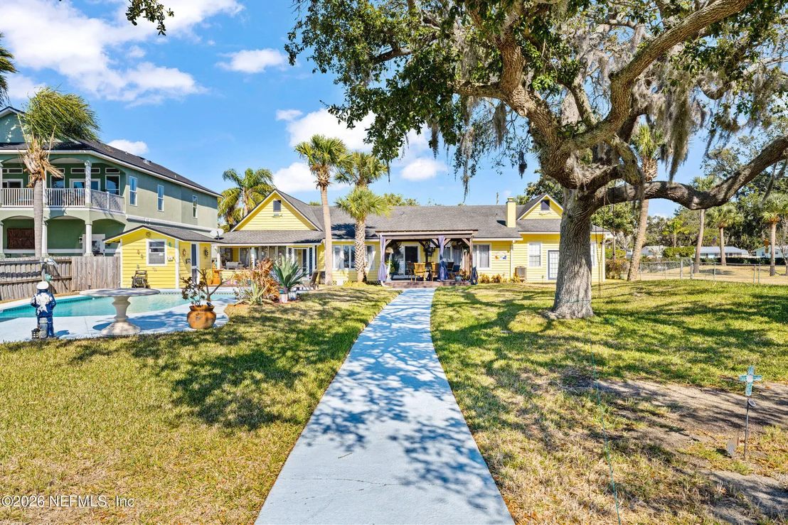 Photo of 5992 HECKSCHER Drive