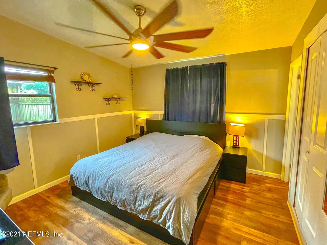 Photo of 303 RIO Road