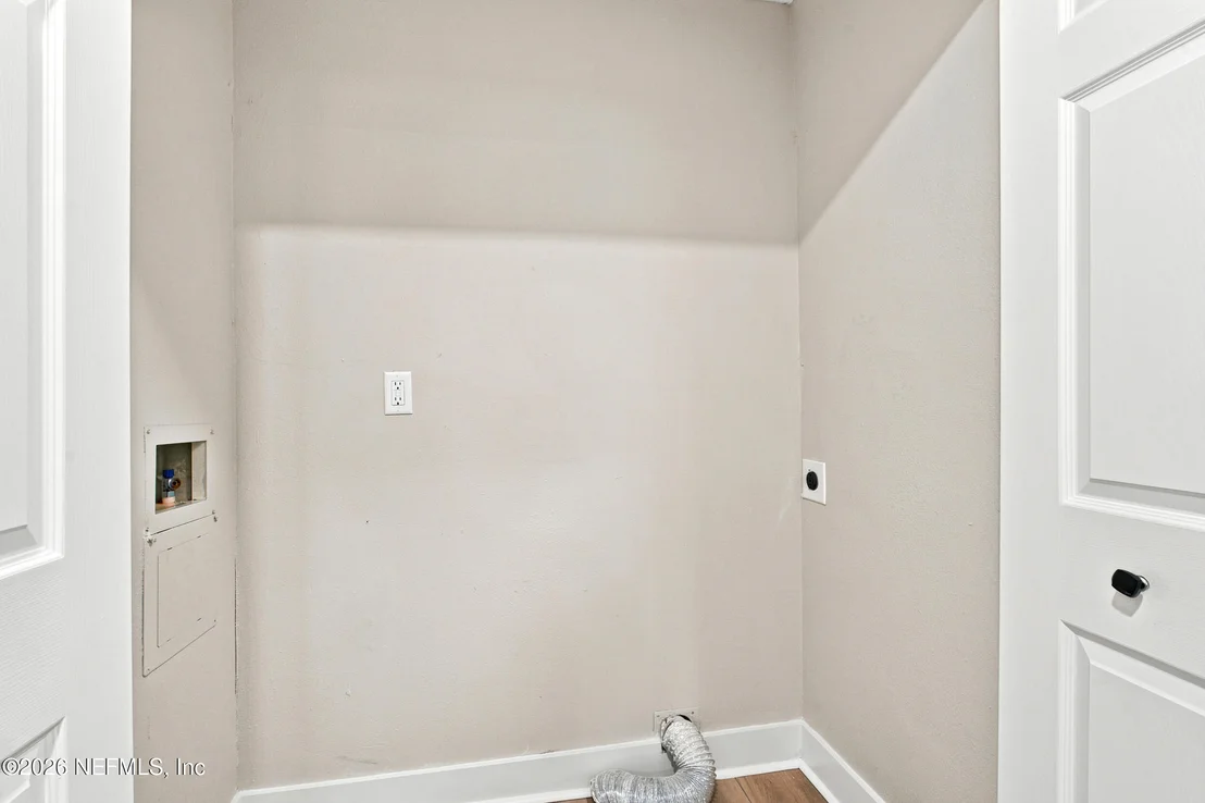 Photo of 5331 N NORTH RIVER Road