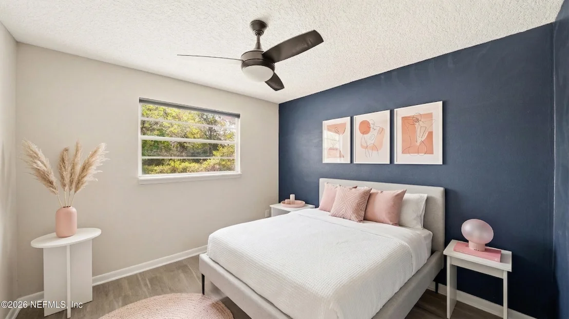 Photo of 586 MADEIRA Drive