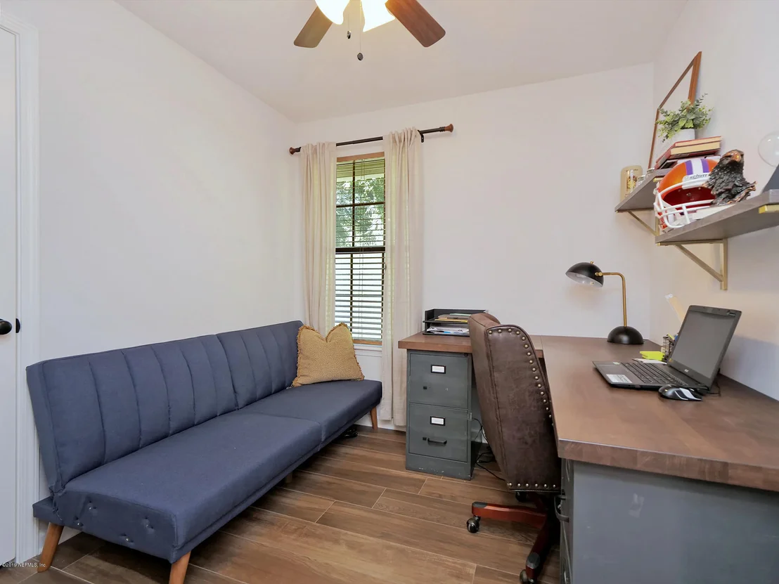 Photo of 235 OCEANFOREST Drive N