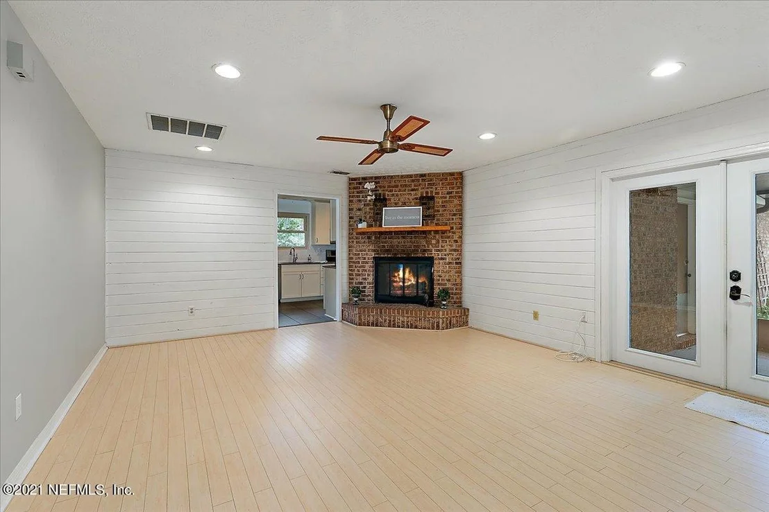 Photo of 4458 HEAVENLINK Place