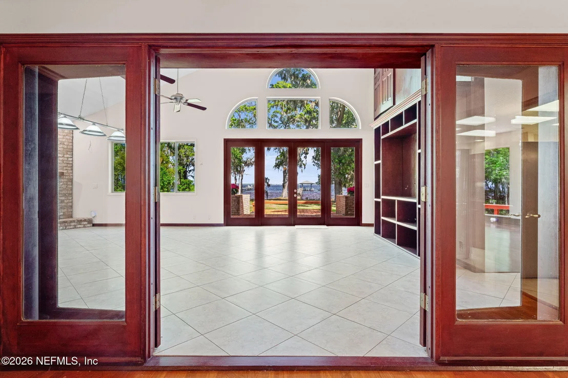 Photo of 4841 RAGGEDY POINT Road