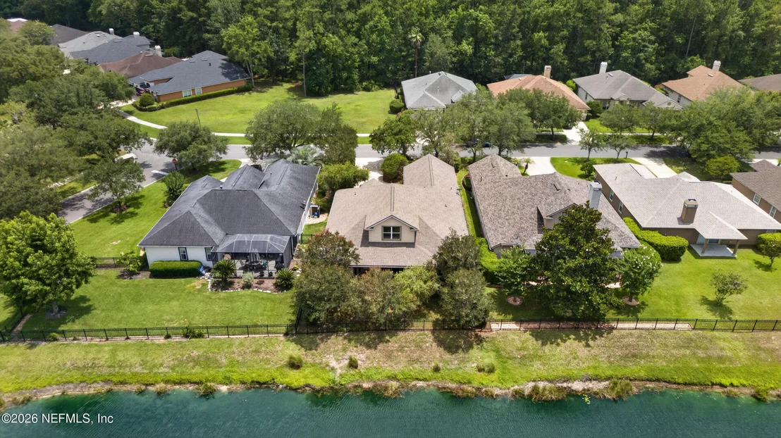 Photo of 1439 BARRINGTON Circle