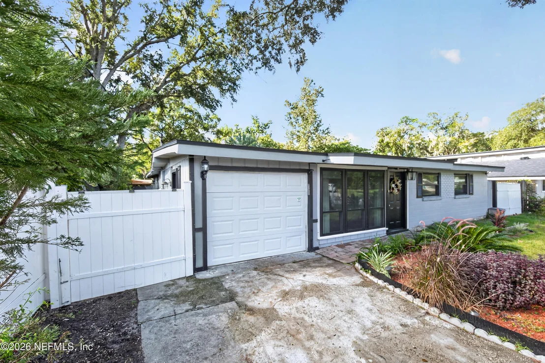 Photo of 3048 LORMAN Drive