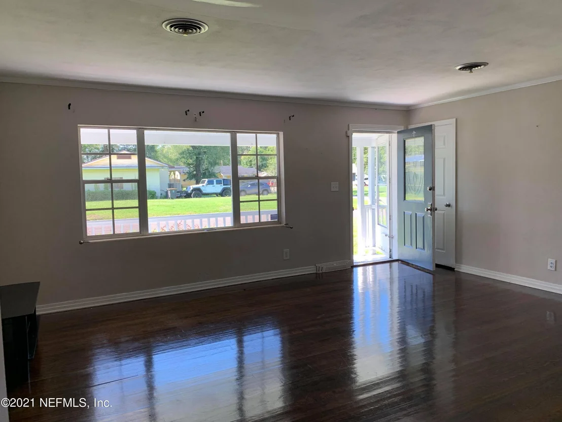 Photo of 6413 ROMILLY Drive