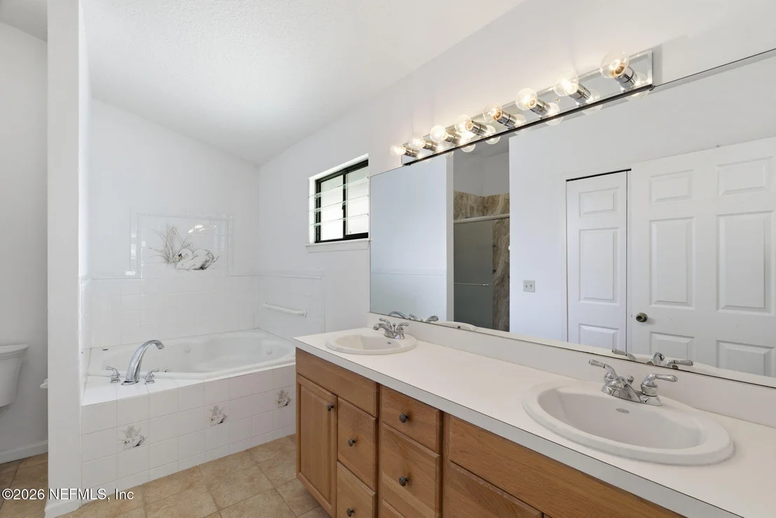 Photo of 7602 BAYMEADOWS Circle W