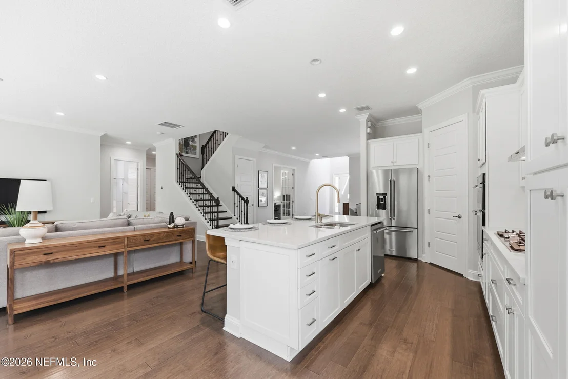 Photo of 275 FRESHWATER Drive