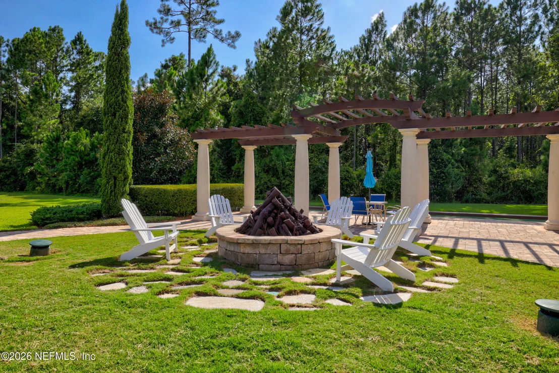 Photo of 137 CALLIEL Way