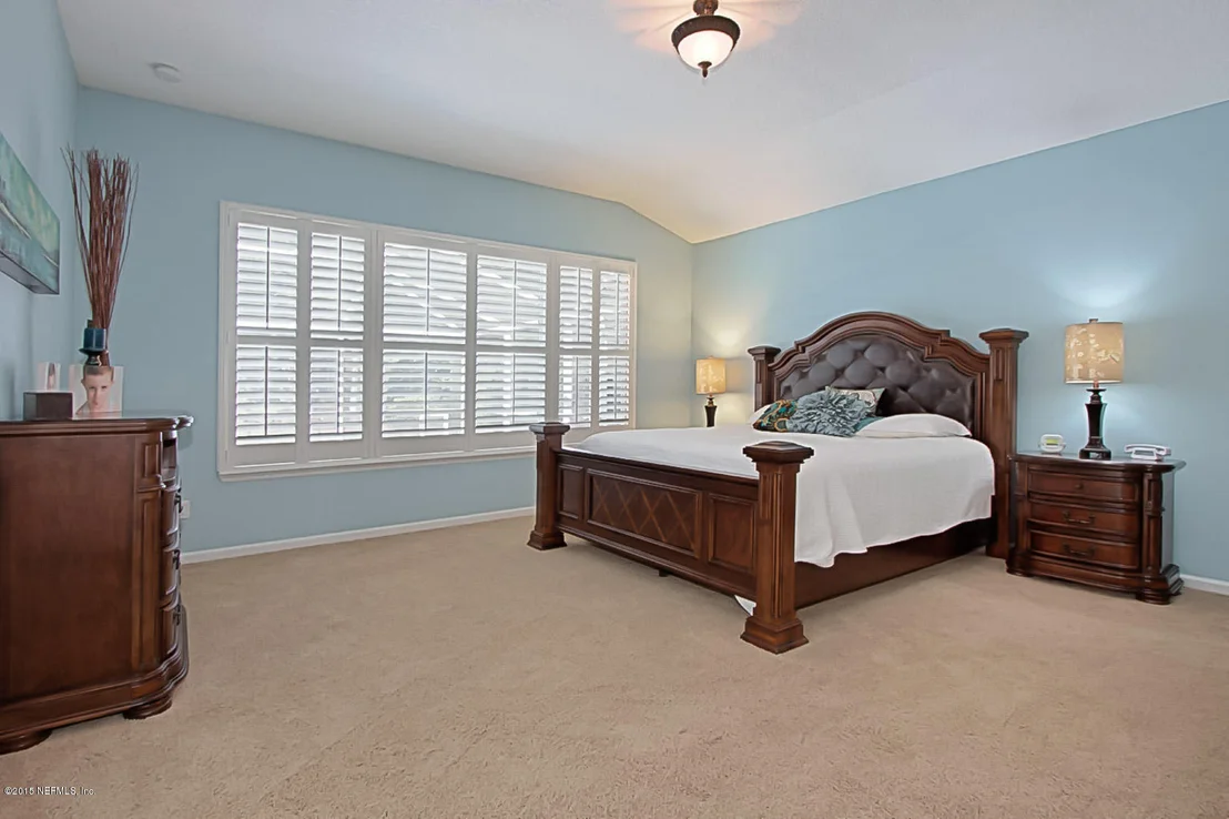 Photo of 290 ROARING BROOK Drive