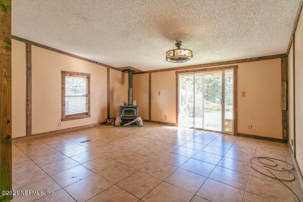 Photo of 2397 OLEANDER Avenue