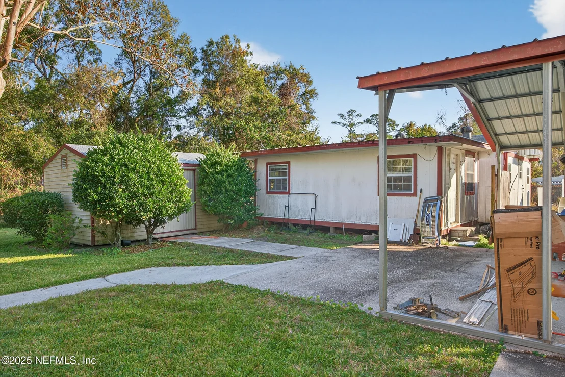 Photo of 11319 SIMMONS Road