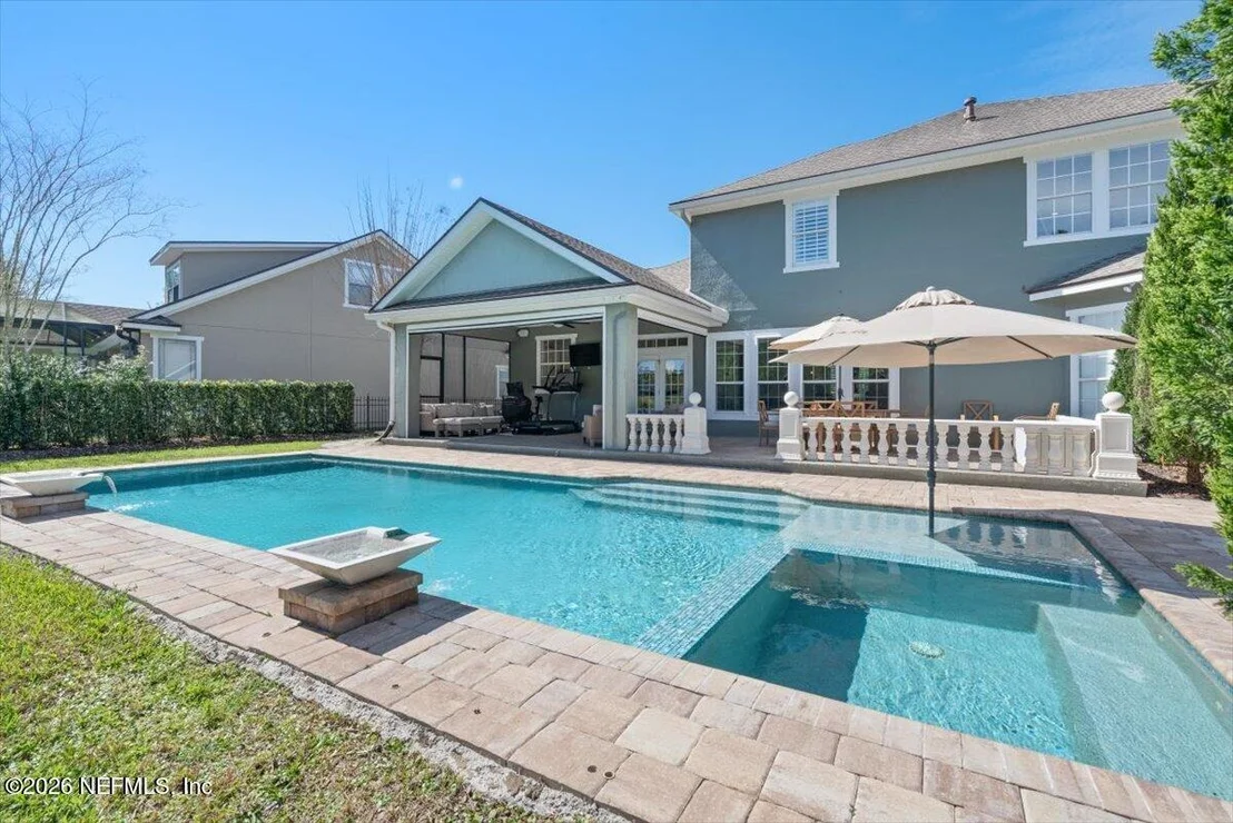 Photo of 844 EAGLE POINT Drive