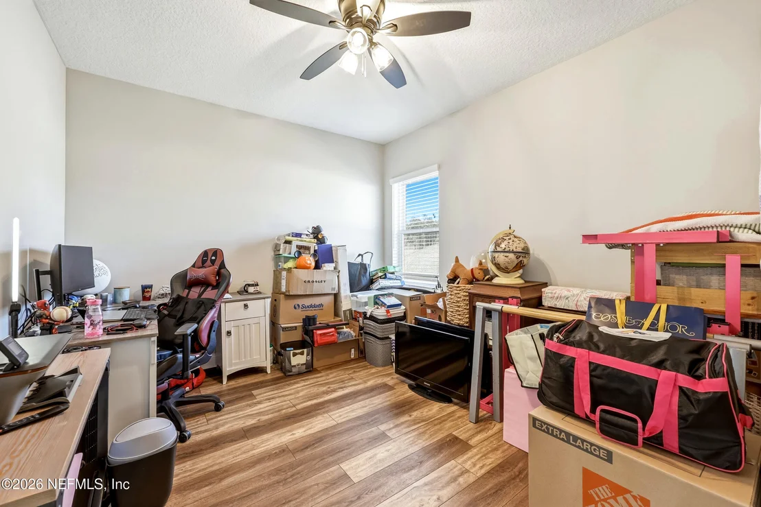 Photo of 383 PINE HAVEN Drive