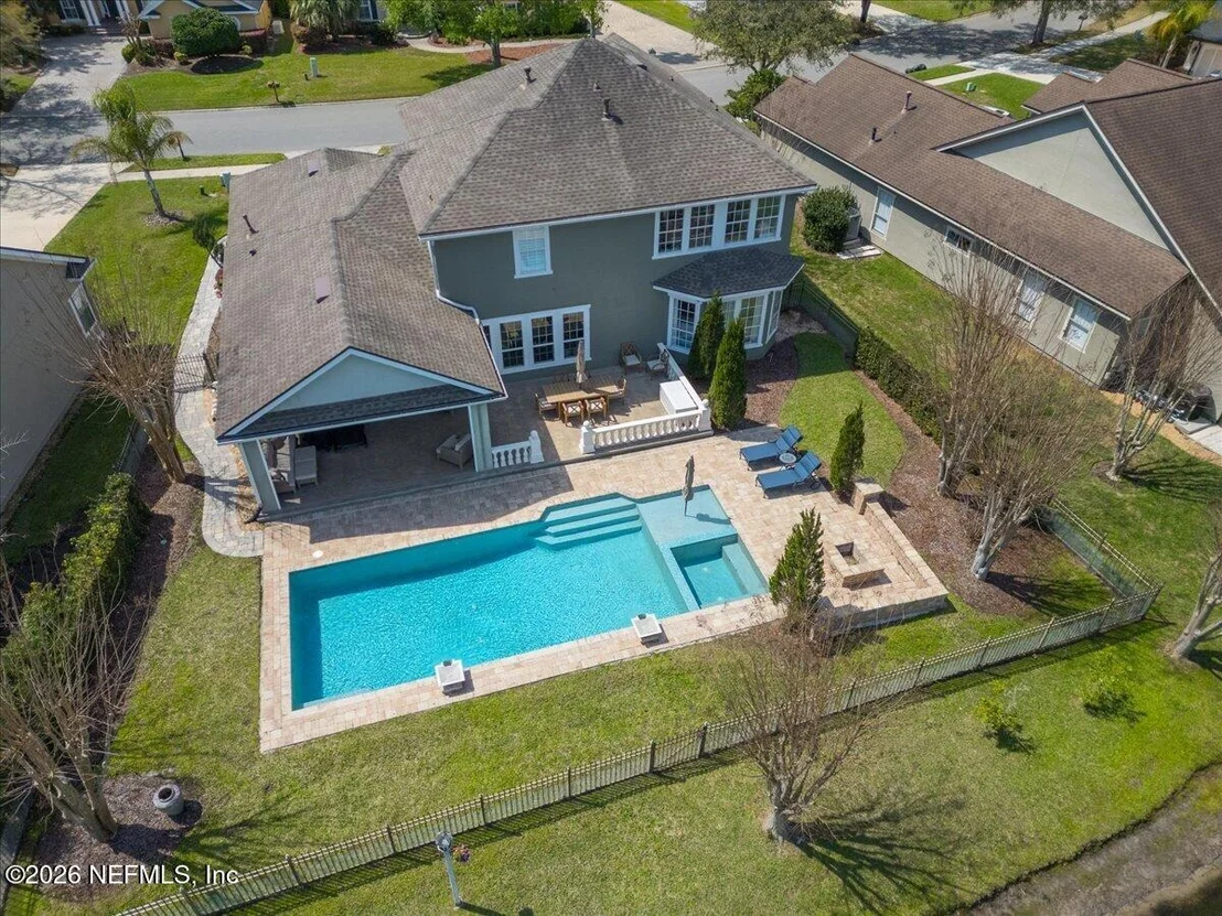 Photo of 844 EAGLE POINT Drive