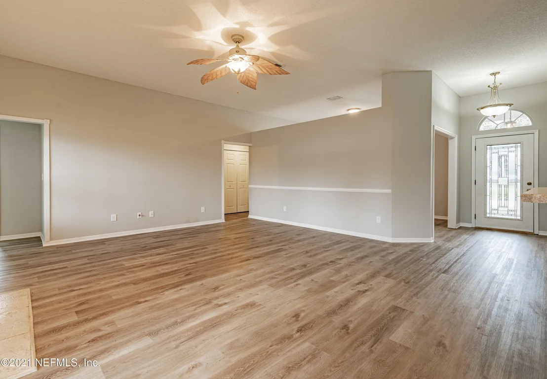 Photo of 1491 SILVER BELL Lane