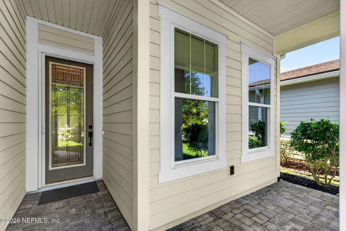 Photo of 186 LADYSLIPPER Drive