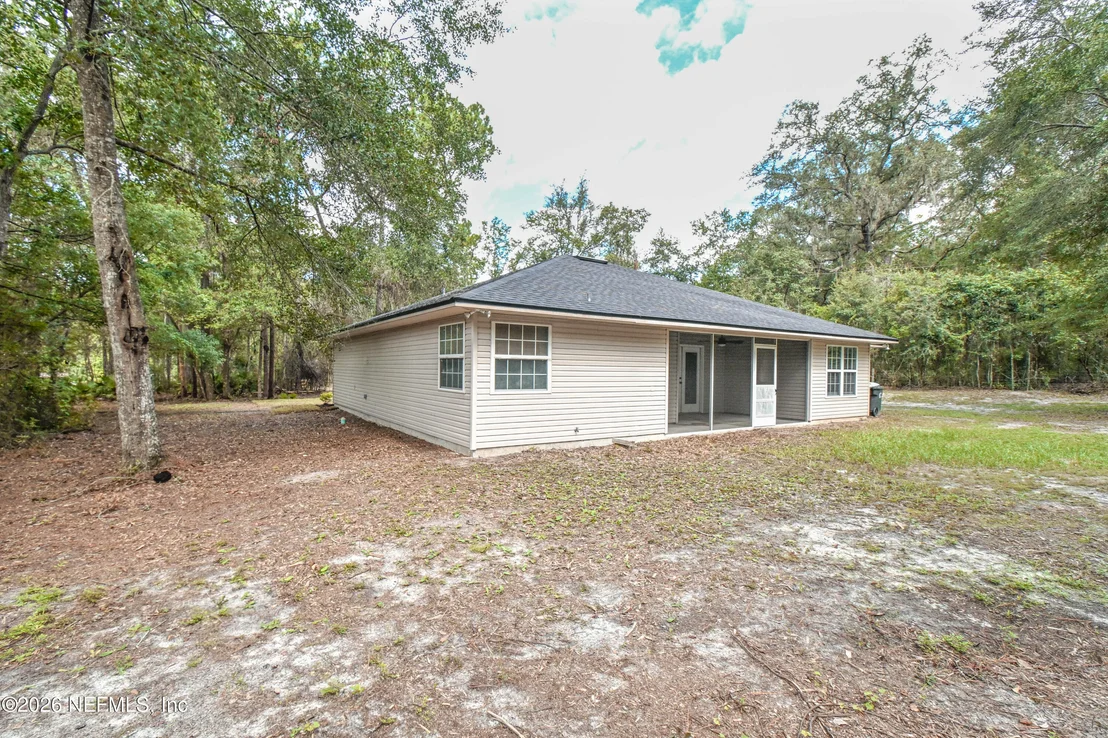 Photo of 6435 RIVER Circle