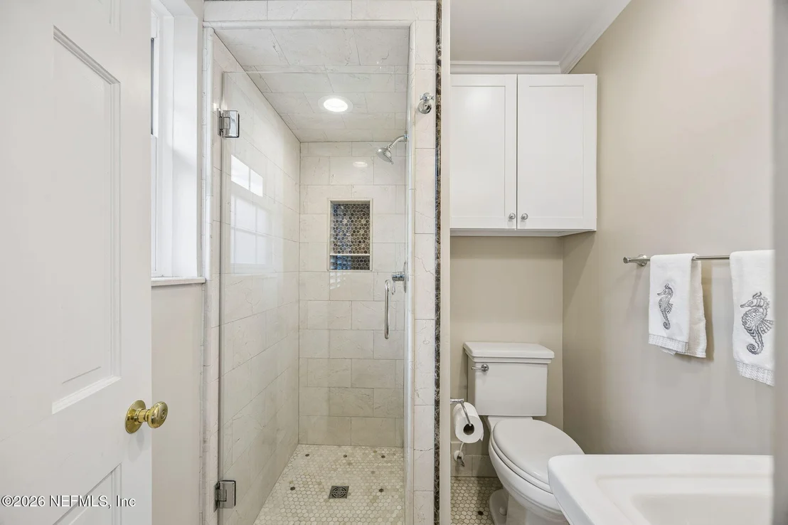 Photo of 4737 EXETER Lane