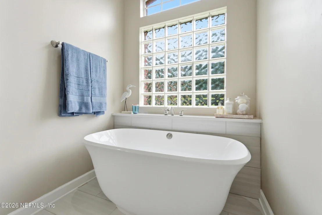 Photo of 8688 ROLLING BROOK Lane