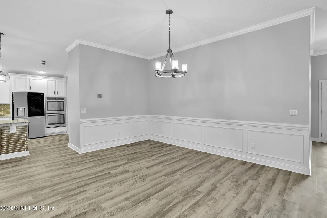 Photo of 192 E POSITANO Avenue