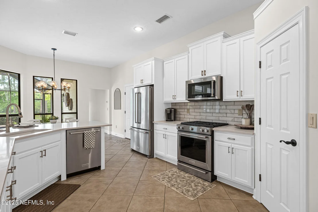 Photo of 416 FRIAR TUCK Lane