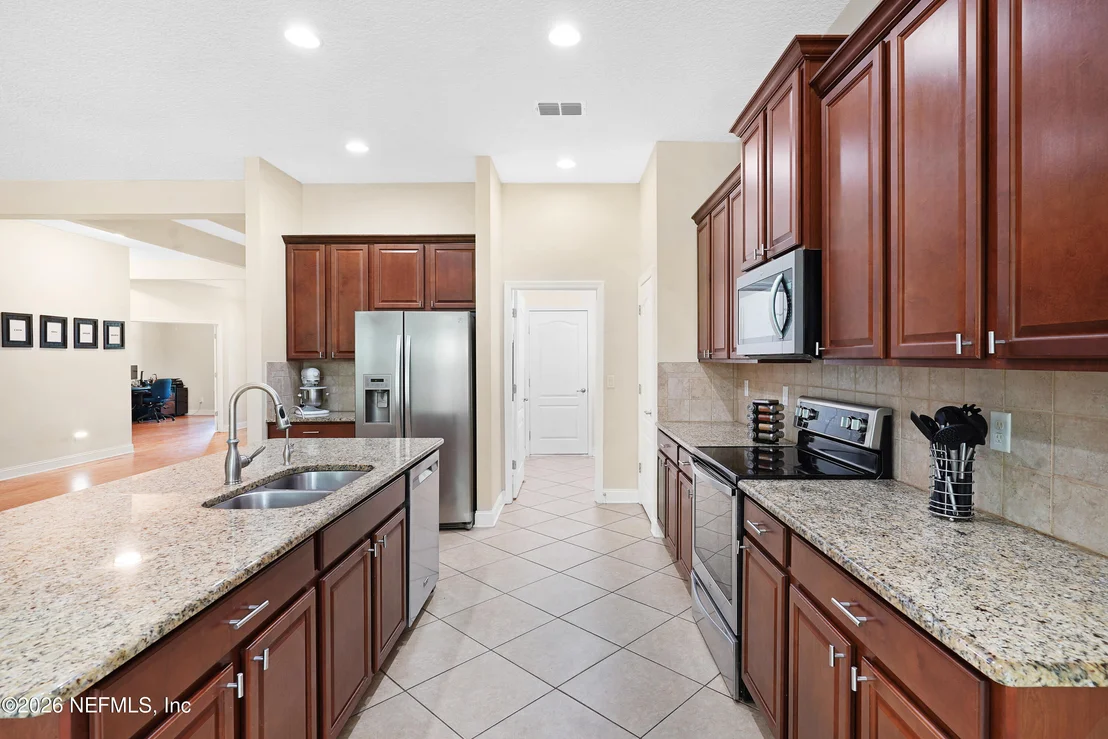 Photo of 3517 CAROLWOOD Lane