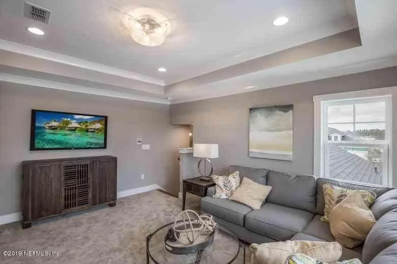 Photo of 443 WILLOWLAKE Drive