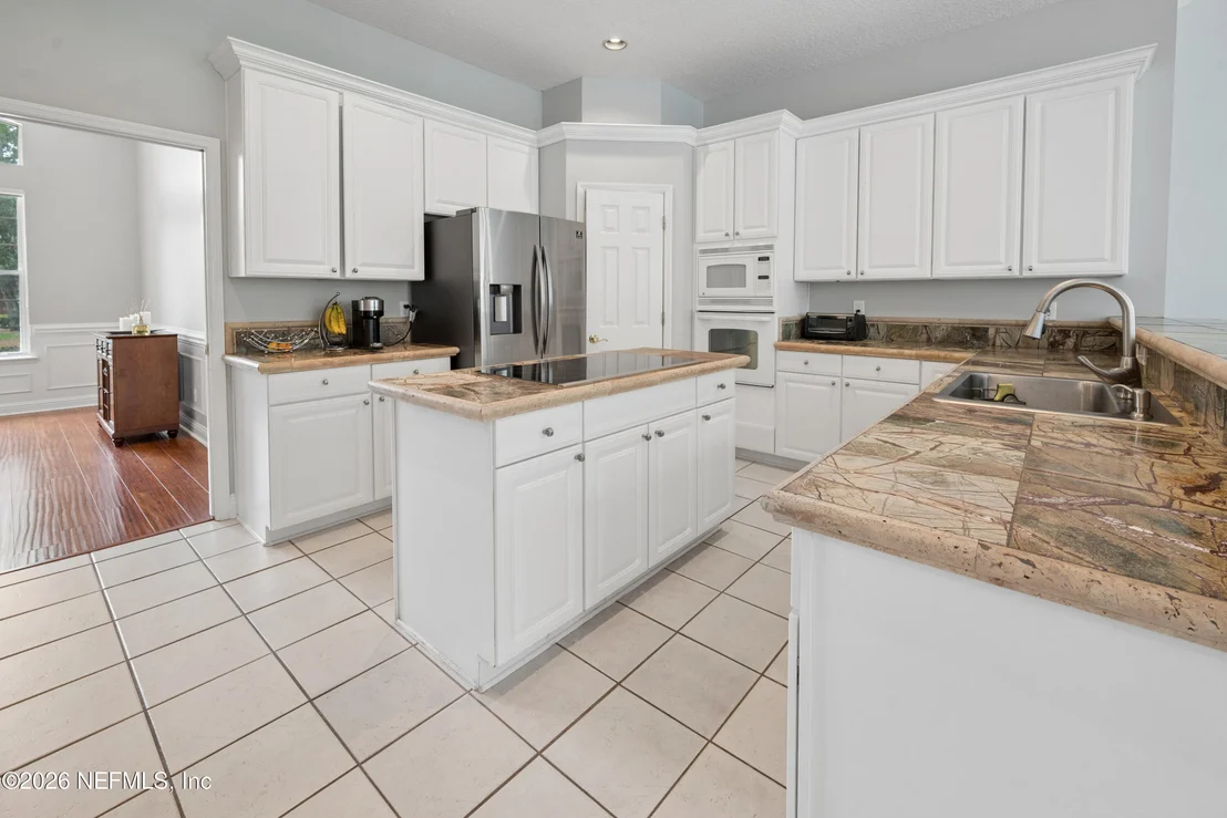 Photo of 698 CHERRY GROVE Road