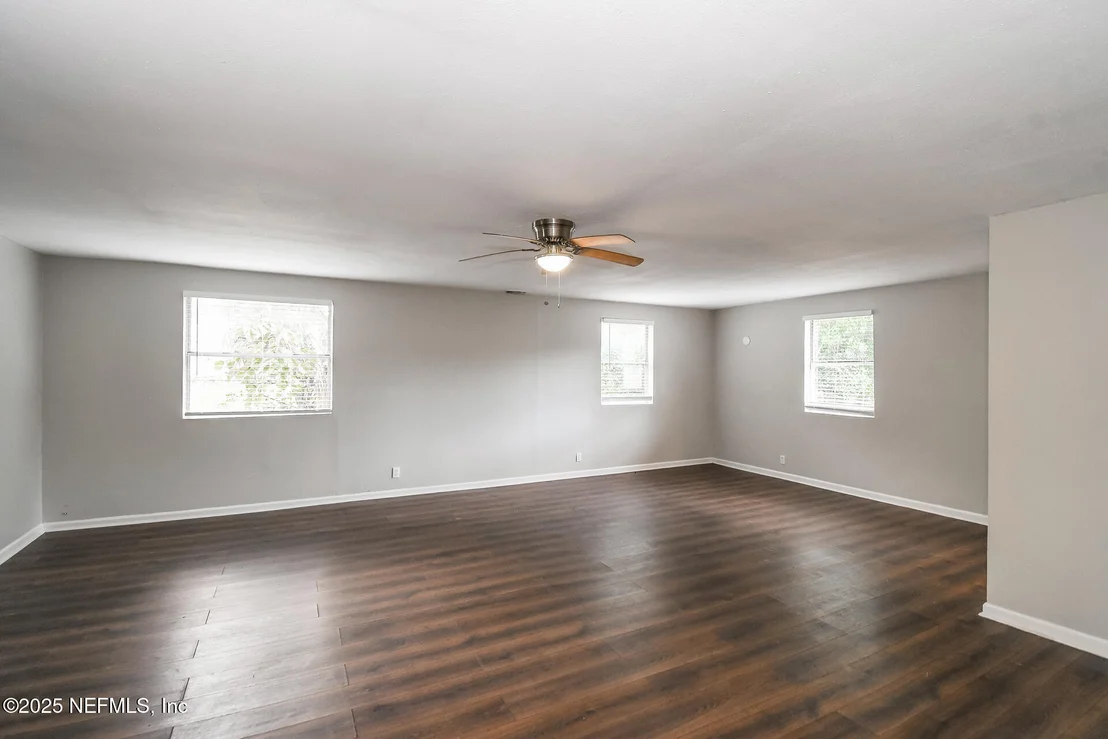 Photo of 4812 DALLEN LEA Drive