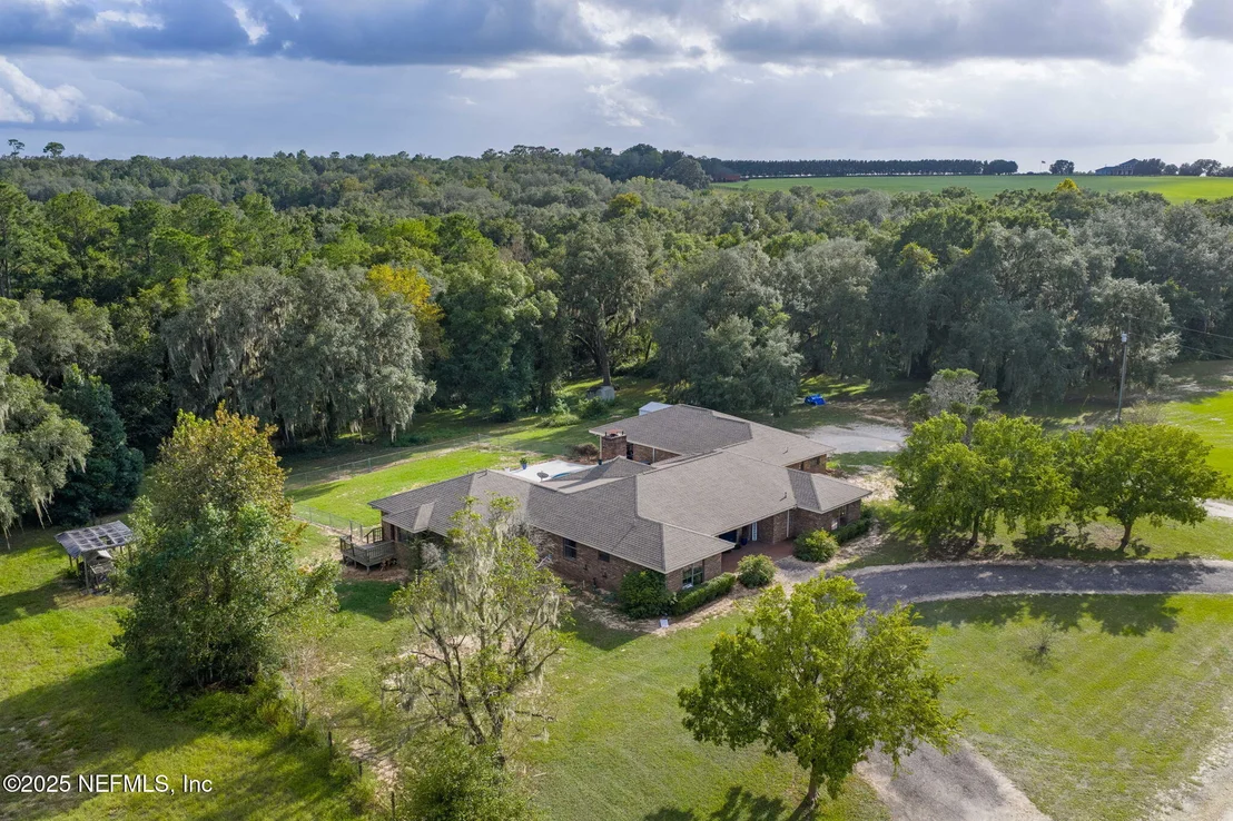 Photo of 105 DAIRY Road