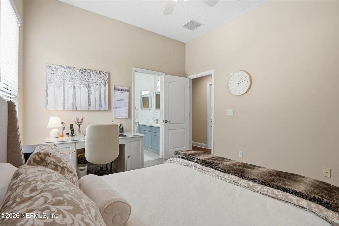Photo of 430 SUMMERSET Drive