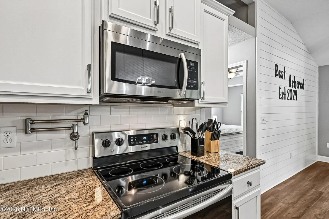 Photo of 4142 SCENIC Drive