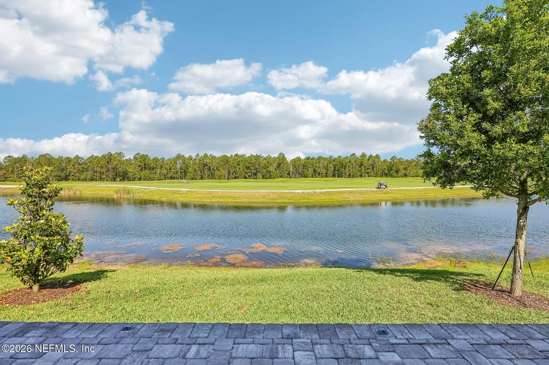 Photo of 717 STILLWATER Boulevard