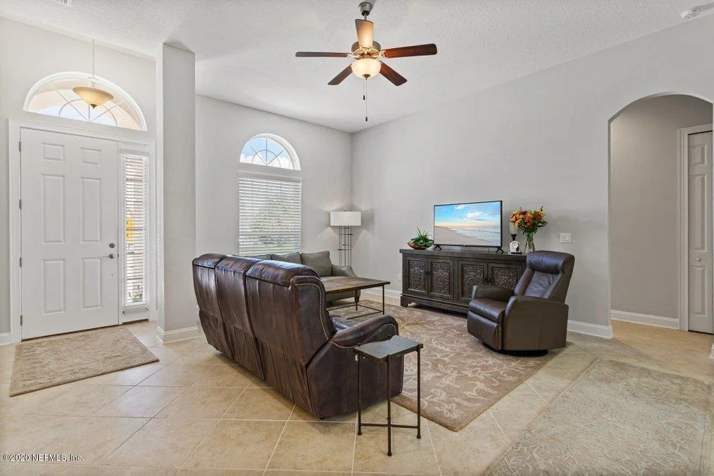 Photo of 429 VENECIA Way