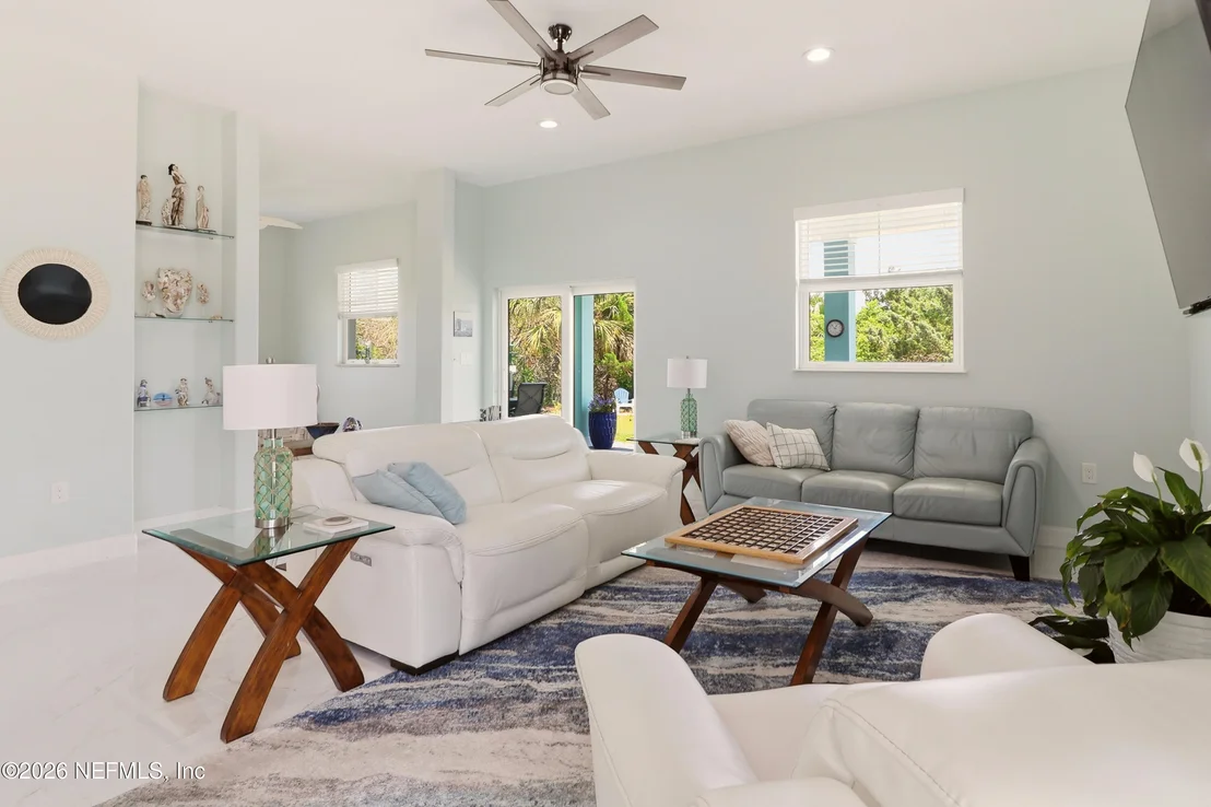 Photo of 5900 COSTANERO Road