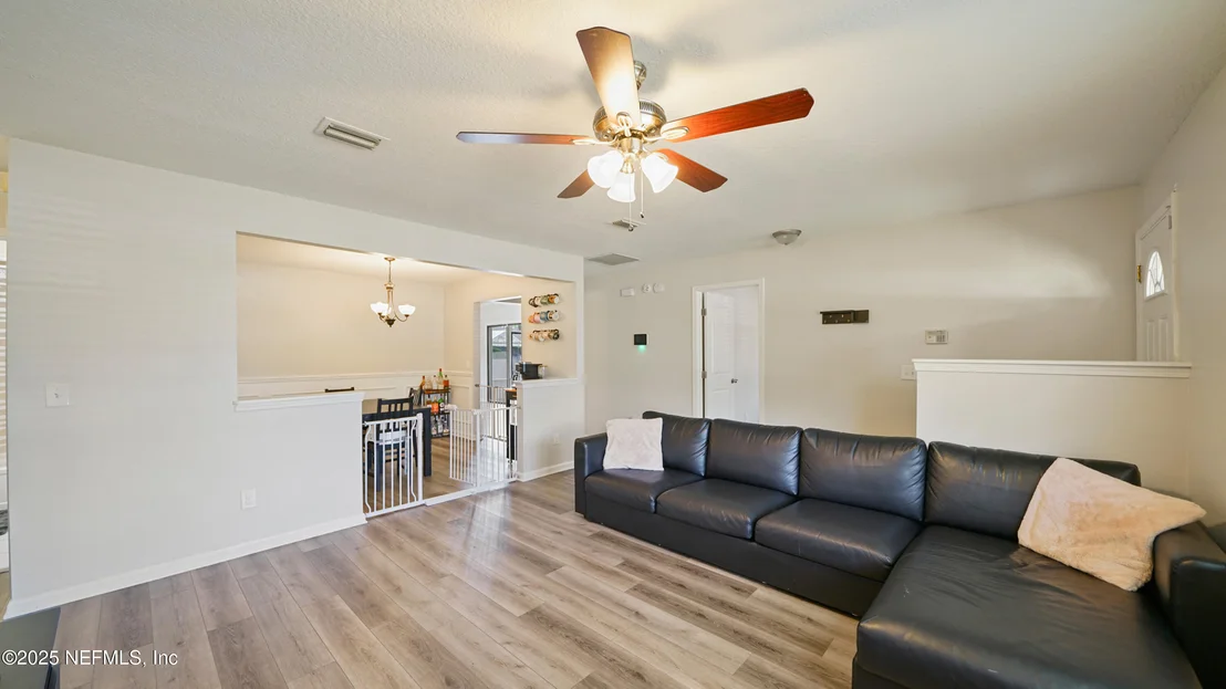Photo of 3839 BRAMBLE Road