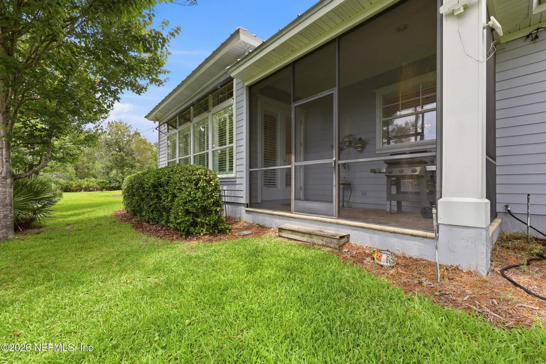 Photo of 286 VALE Drive