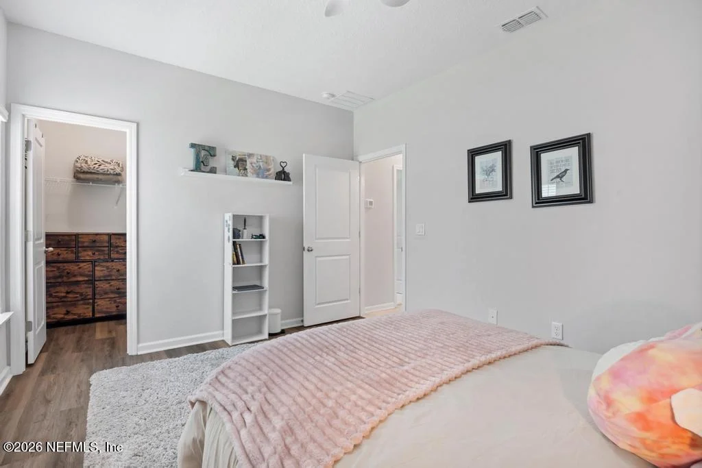 Photo of 45 LOMOND Court