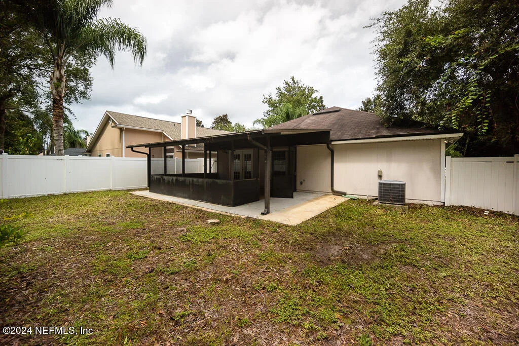 Photo of 724 S LILAC Loop