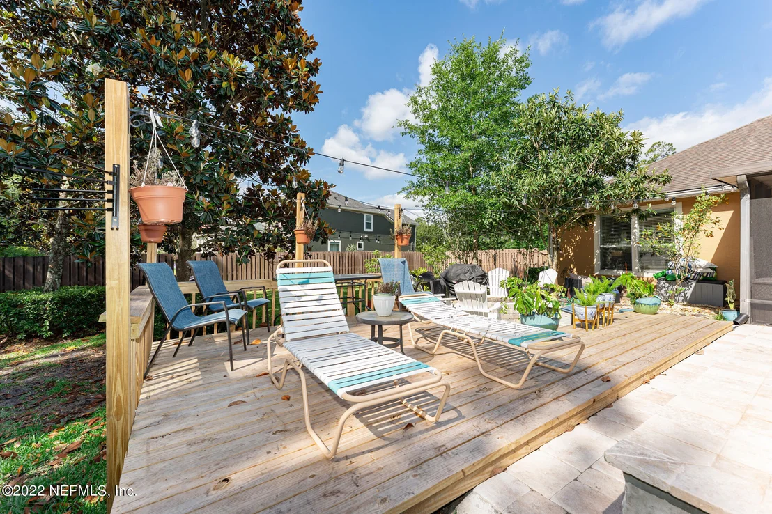 Photo of 120 N ATHERLEY Road