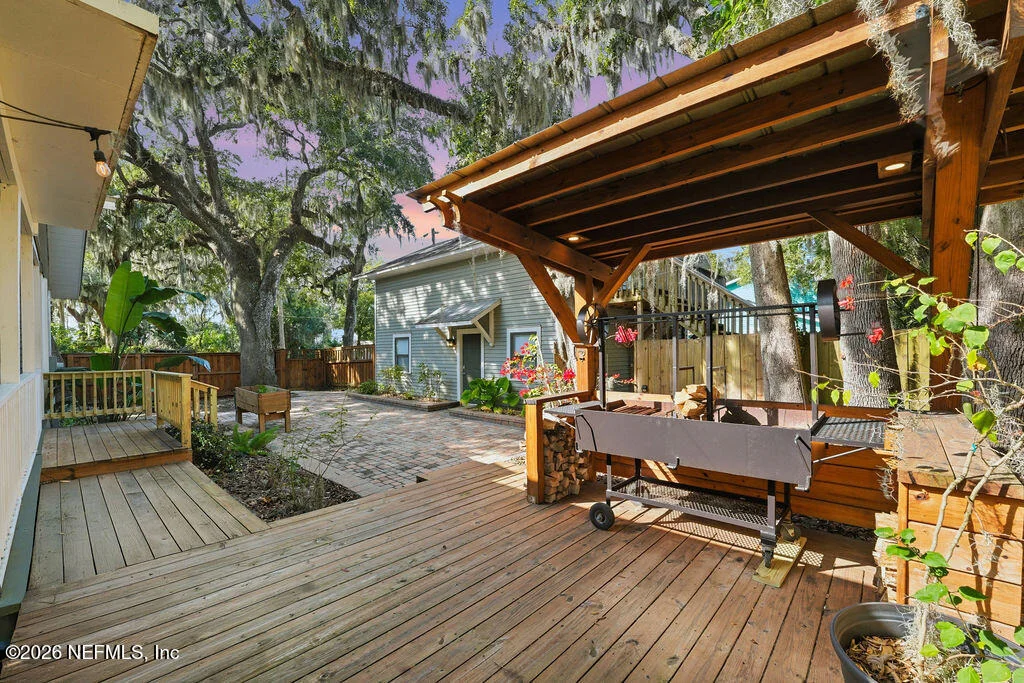 Photo of 12 NELMAR Avenue