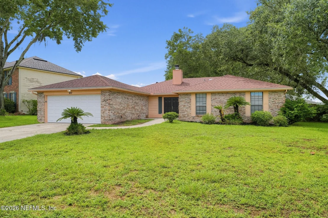 Photo of 977 SANDSTONE Drive