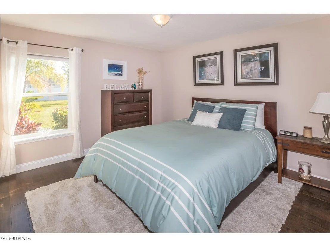 Photo of 164 E POSITANO Avenue