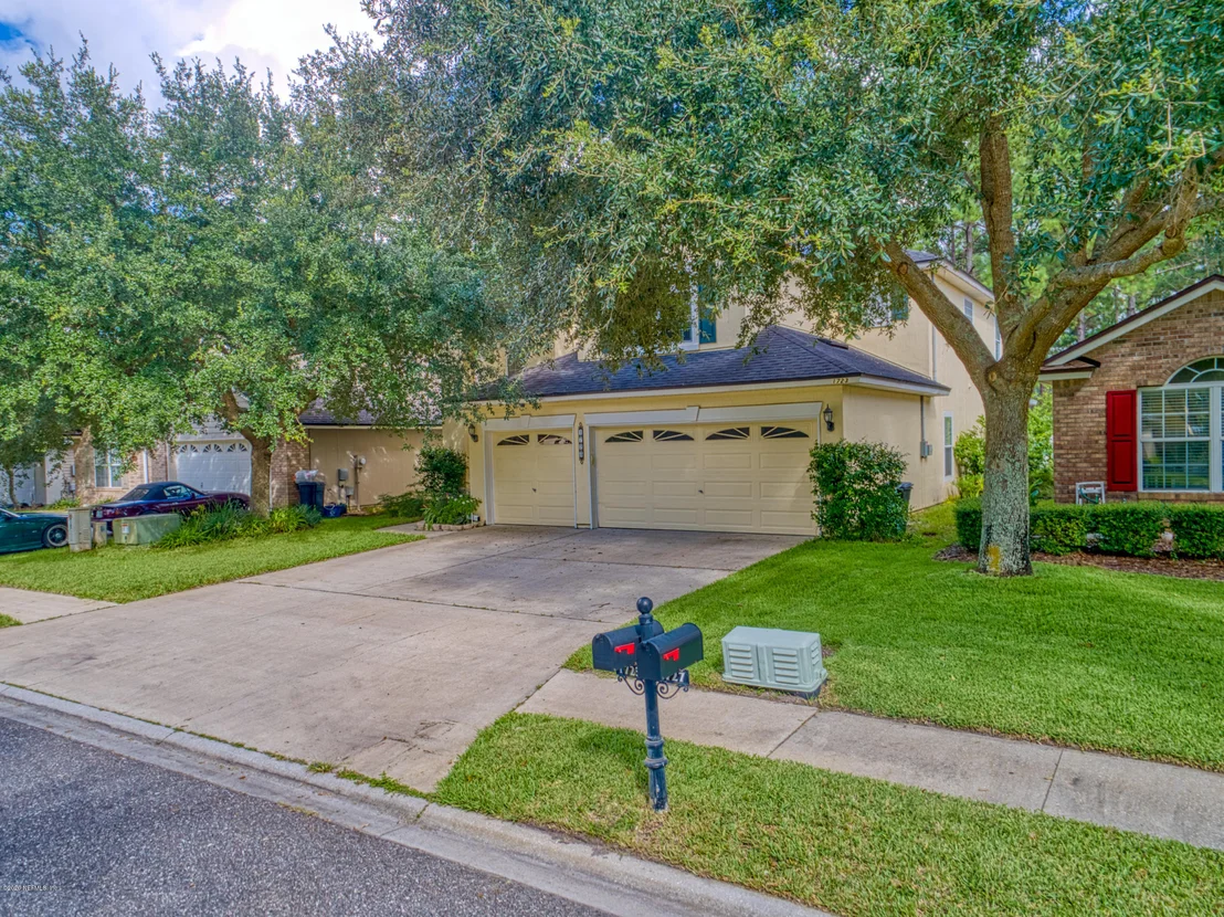 Photo of 1723 CANOPY OAKS Drive