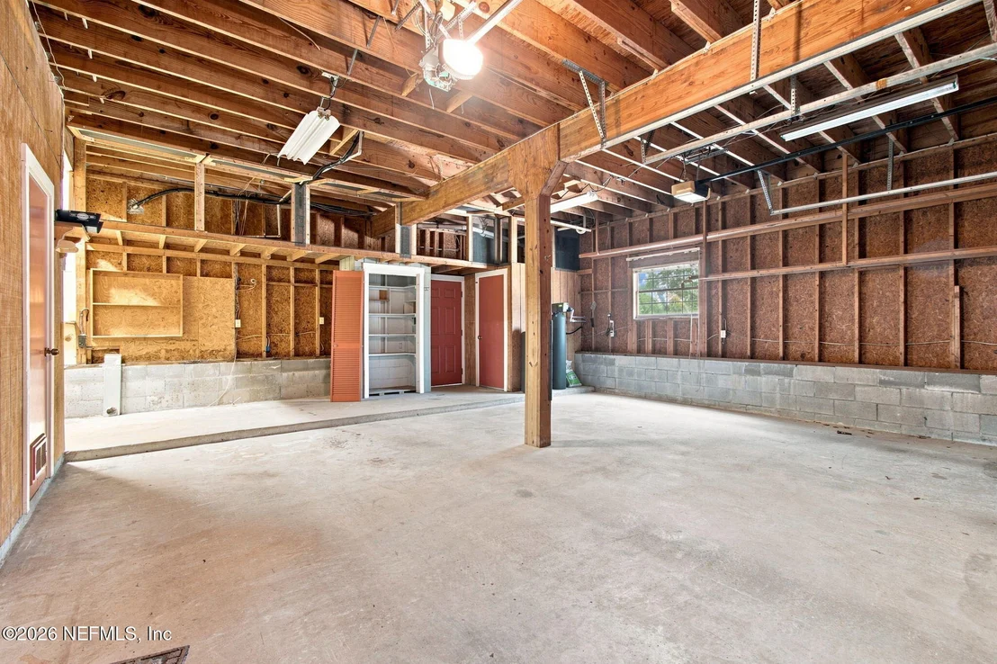 Photo of 1478 GATELY Road