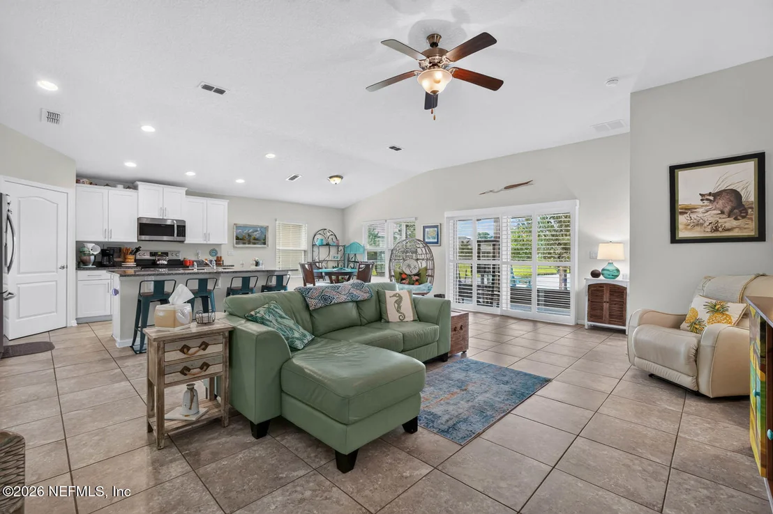 Photo of 249 PALACE Drive