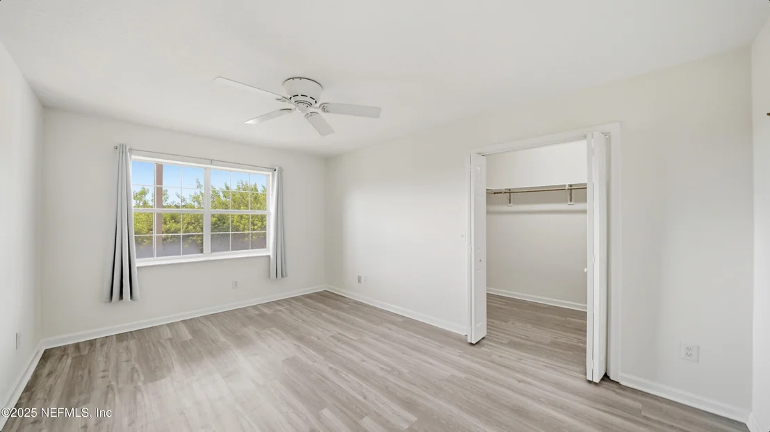 Photo of 300 RIVERSIDE Boulevard