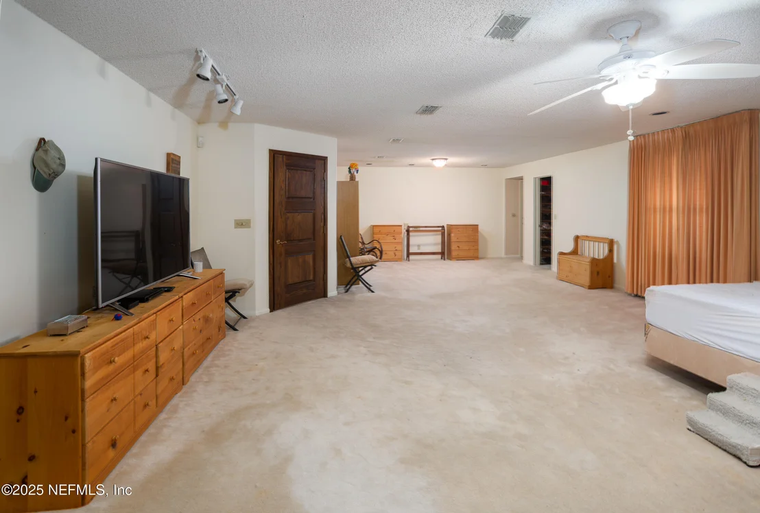 Photo of 188 ESTATES Drive